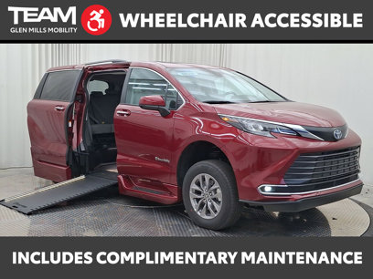 Used 2024 Toyota Sienna XLE