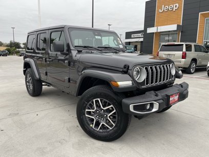 New 2025 Jeep Wrangler Sahara w/ Dual Top Group