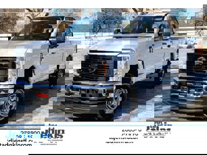 New 2025 Ford F350 XL w/ XL Driver Assist Package
