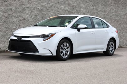 Used 2025 Toyota Corolla LE