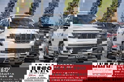Used 2023 Jeep Wagoneer L Series II