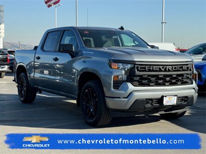 New 2025 Chevrolet Silverado 1500 Custom w/ Turbomax Blackout Package