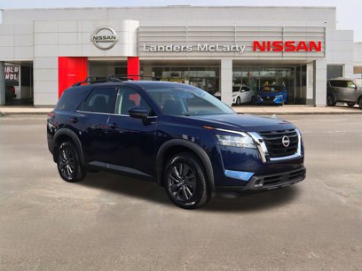Used 2022 Nissan Pathfinder SV w/ Cargo Package