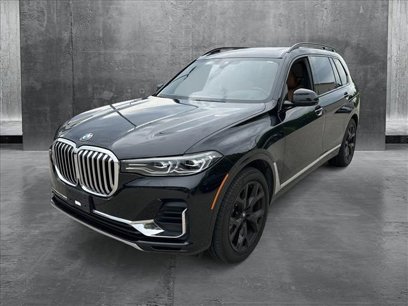 Used 2021 BMW X7 xDrive40i w/ Premium Package 2