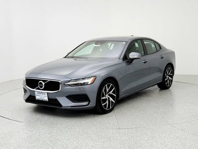 Used 2020 Volvo S60 T6 Momentum