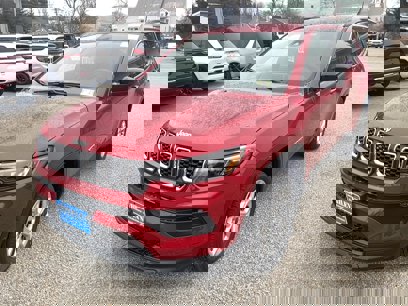 New 2025 Jeep Compass Latitude w/ Convenience Group