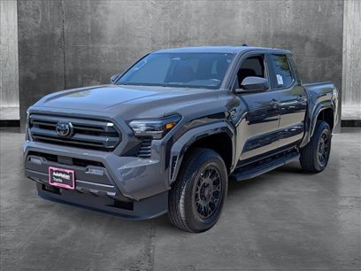 New 2025 Toyota Tacoma SR5