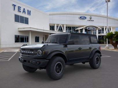 New 2024 Ford Bronco Black Diamond w/ Sasquatch Package