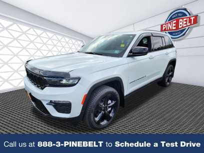 Certified 2025 Jeep Grand Cherokee Limited w/ Luxury Tech Group II