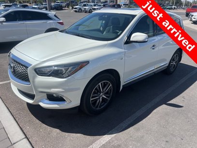 Used 2017 INFINITI QX60 FWD w/ Premium Package