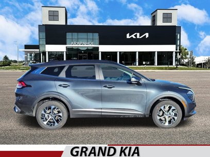 New 2025 Kia Sportage EX