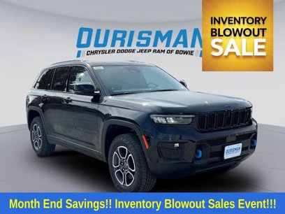 New 2023 Jeep Grand Cherokee Trailhawk w/ Advanced Protech Group II