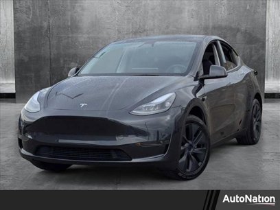 Used 2024 Tesla Model Y 2WD