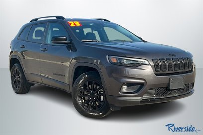 Certified 2023 Jeep Cherokee Altitude Lux