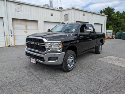 New 2024 RAM 2500 Tradesman w/ Chrome Appearance Group