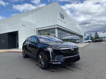 New 2025 Cadillac Optiq Sport 2