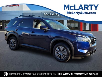 Certified 2024 Nissan Pathfinder SV