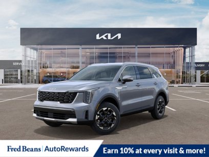 New 2025 Kia Sorento S