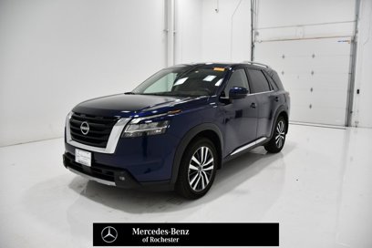 Used 2022 Nissan Pathfinder Platinum