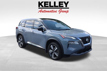 Used 2021 Nissan Rogue SL w/ Premium Package