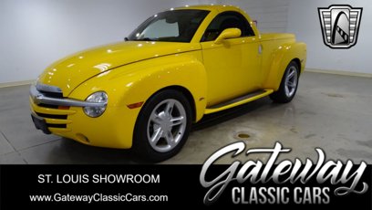 Used 2005 Chevrolet SSR w/ Preferred Equipment Group