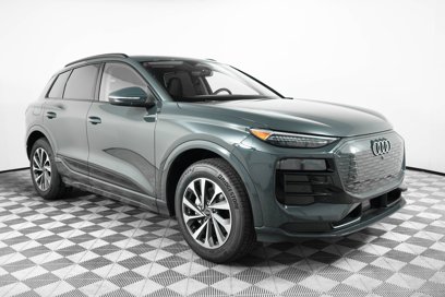 New 2025 Audi Q6 e-tron Premium Plus