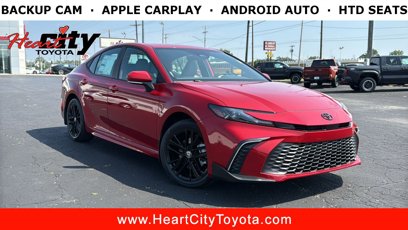 New 2025 Toyota Camry SE