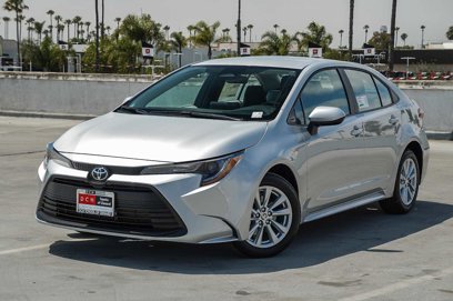 New 2025 Toyota Corolla LE