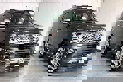 Used 2019 Ford Expedition Platinum