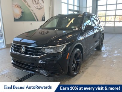 New 2024 Volkswagen Tiguan SE R-Line