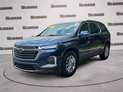 Used 2023 Chevrolet Traverse LT w/ Rear Camera Mirror Package