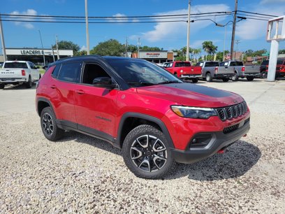 New 2025 Jeep Compass Trailhawk