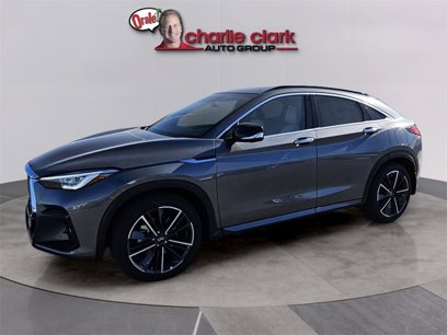 New 2025 INFINITI QX55 Essential