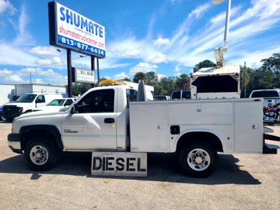 Used 2006 Chevrolet Silverado 2500 W/T w/ Heavy-Duty Power Package