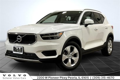 Used 2022 Volvo XC40 T5 Momentum