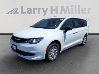 New 2025 Chrysler Voyager LX