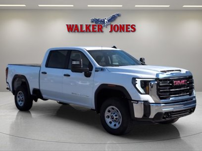 New 2025 GMC Sierra 3500 Pro w/ Convenience Package