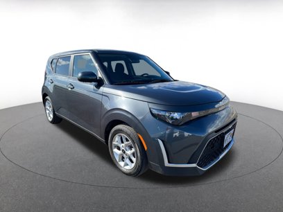 Used 2023 Kia Soul LX w/ Option Group 015