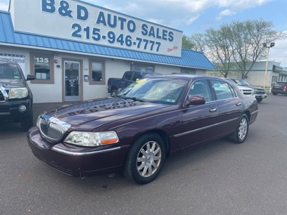 Used 2008 Lincoln Town Car Signature Limited