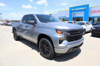 New 2025 Chevrolet Silverado 1500 Custom