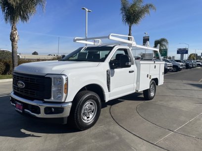 New 2024 Ford F250 XL w/ XL Chrome Package