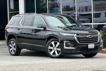 Used 2023 Chevrolet Traverse LT w/ LT Premium Package