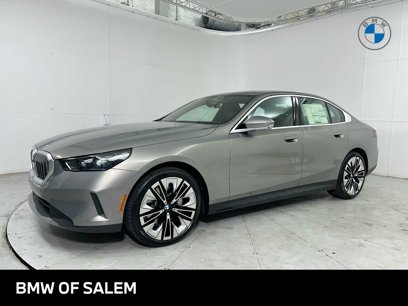 New 2026 BMW 530i xDrive w/ Premium Package