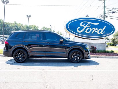 Used 2024 Volkswagen Tiguan SE R-Line