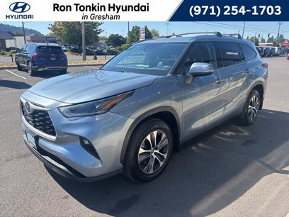 Used 2021 Toyota Highlander XLE