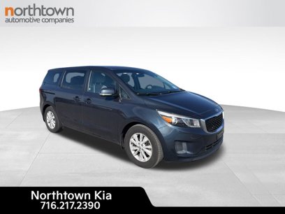 Used 2017 Kia Sedona LX