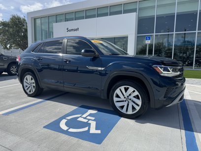 Certified 2020 Volkswagen Atlas Cross Sport SE w/ Panoramic Sunroof Package