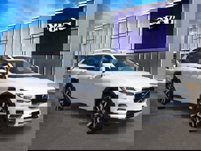 New 2026 Volvo V90 B6 Cross Country Ultra