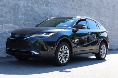 Used 2024 Toyota Venza XLE