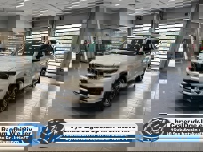 Used 2023 Jeep Wagoneer L Series II